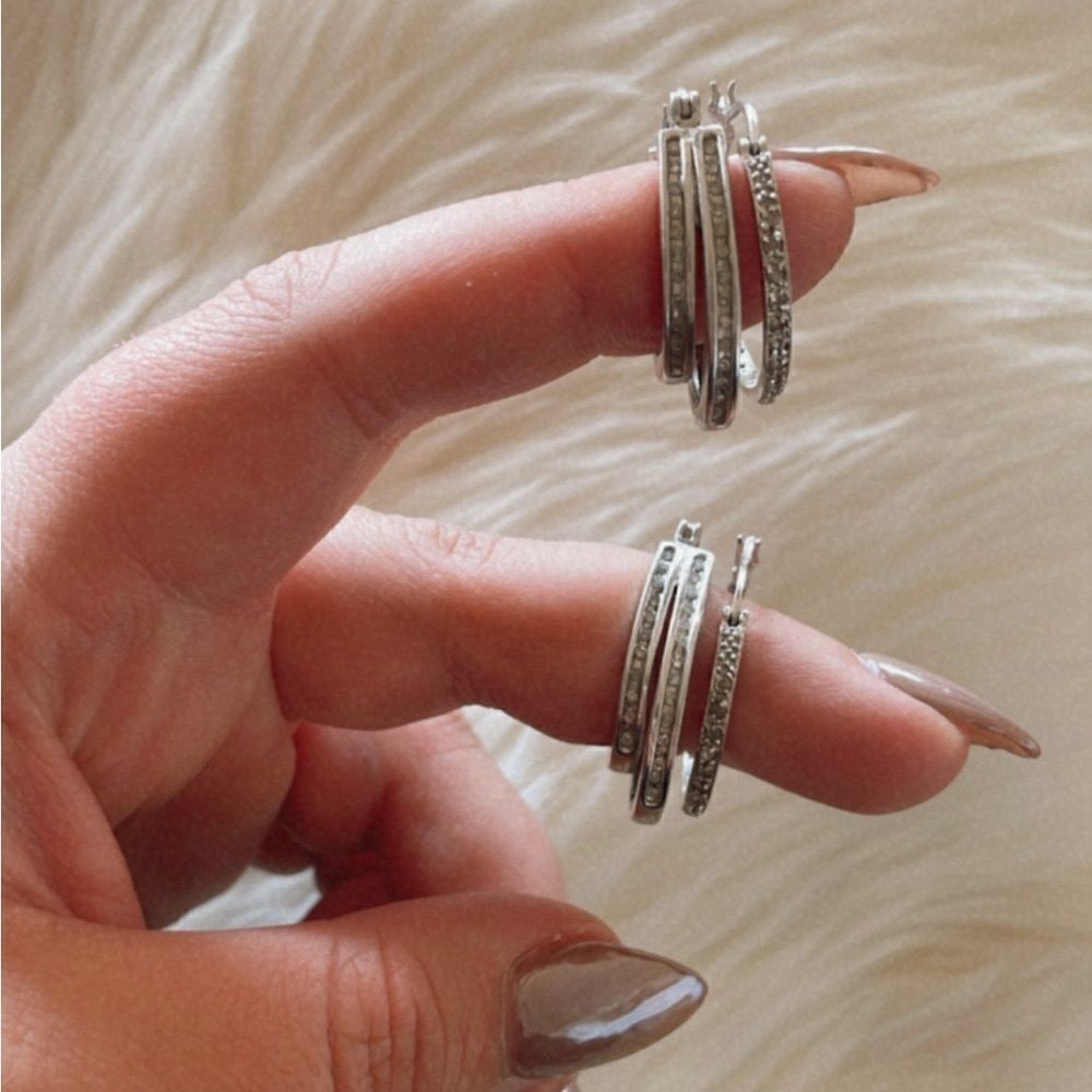 Triple  hoop earrings